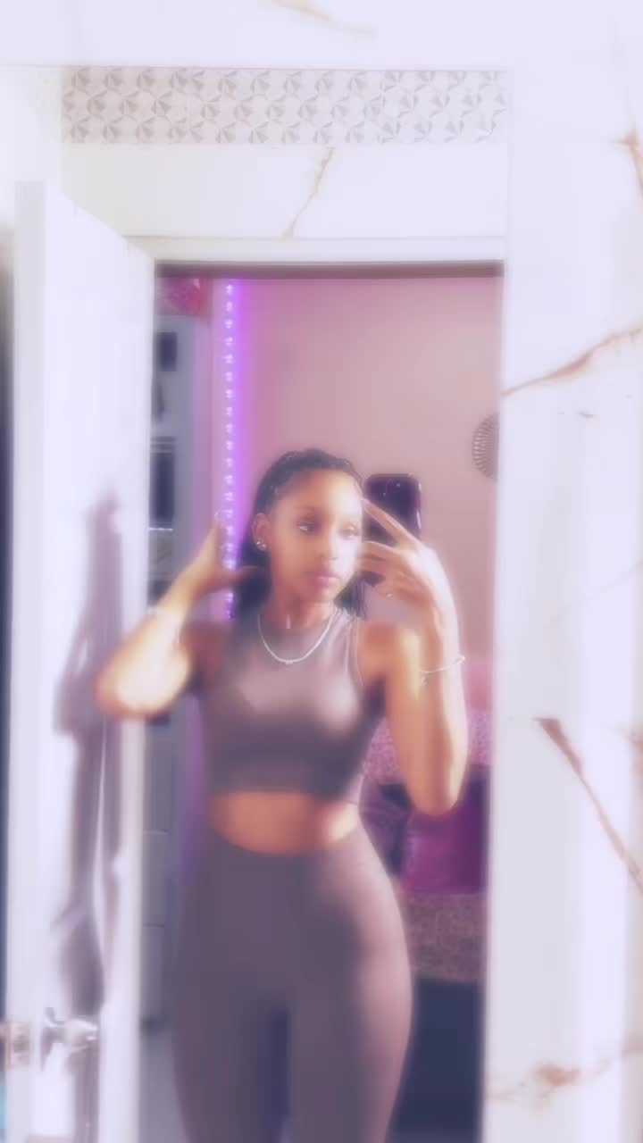 @Dizzi😵&zwj;💫💸!!!