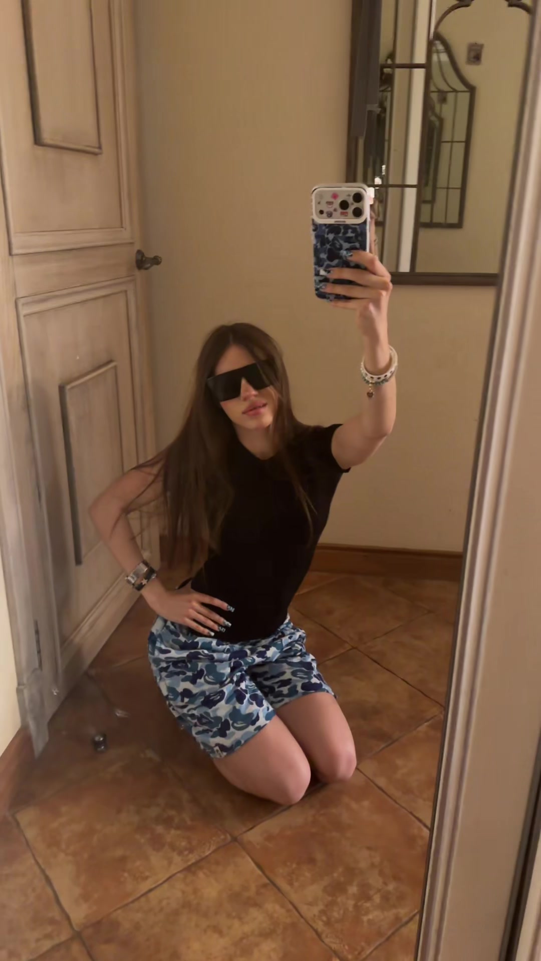 @monclershagirll