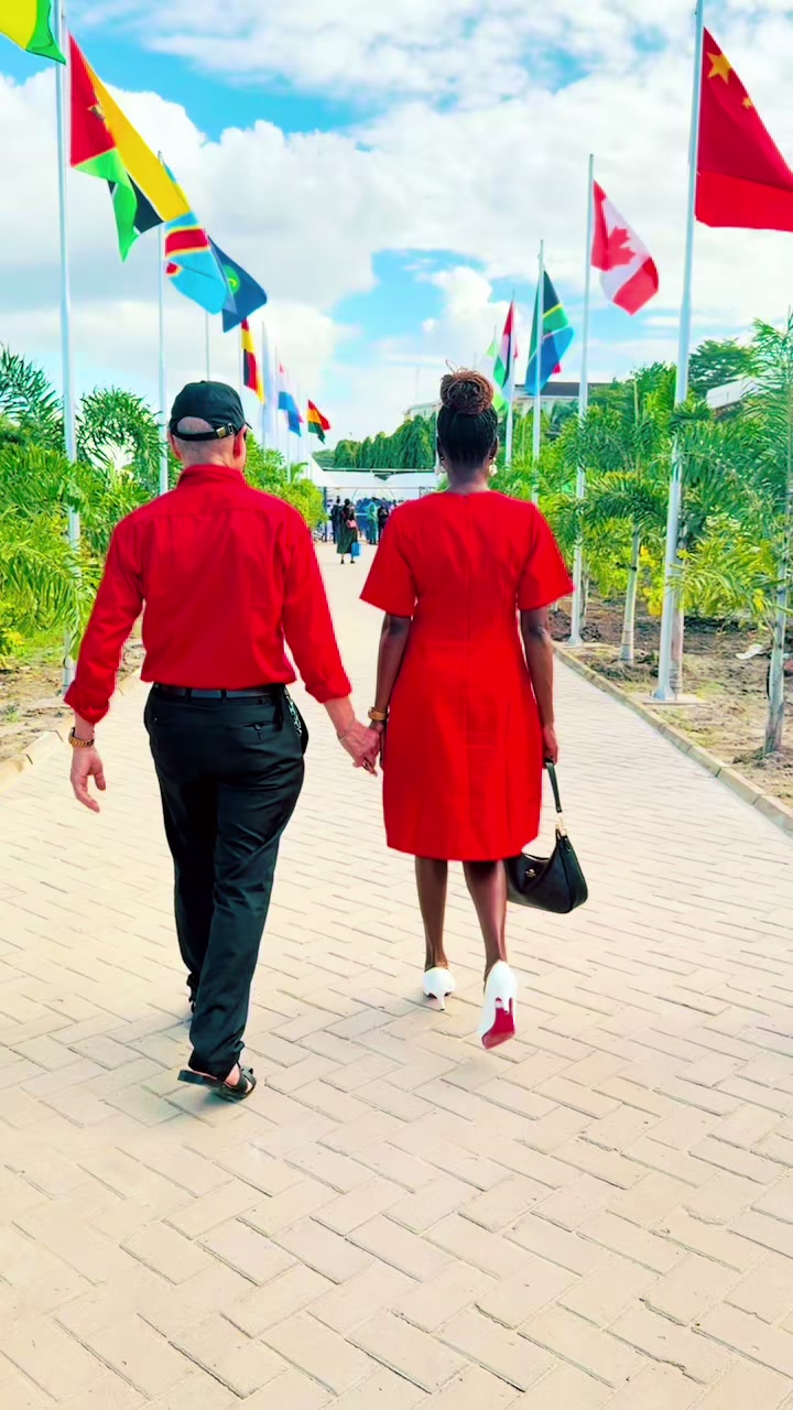@Mrs Einsiedler 🇹🇿 💍 🇩🇪