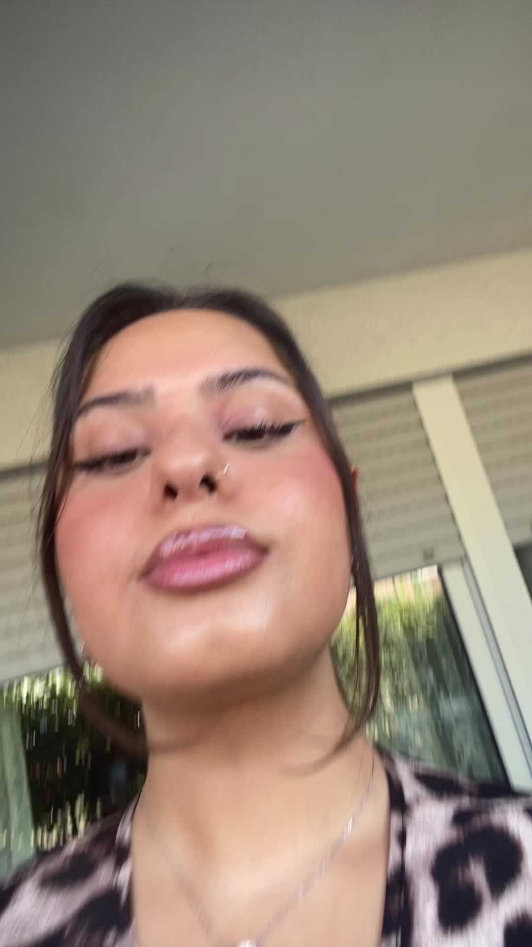 @𝕊𝔼𝕃𝕀ℕ🧿