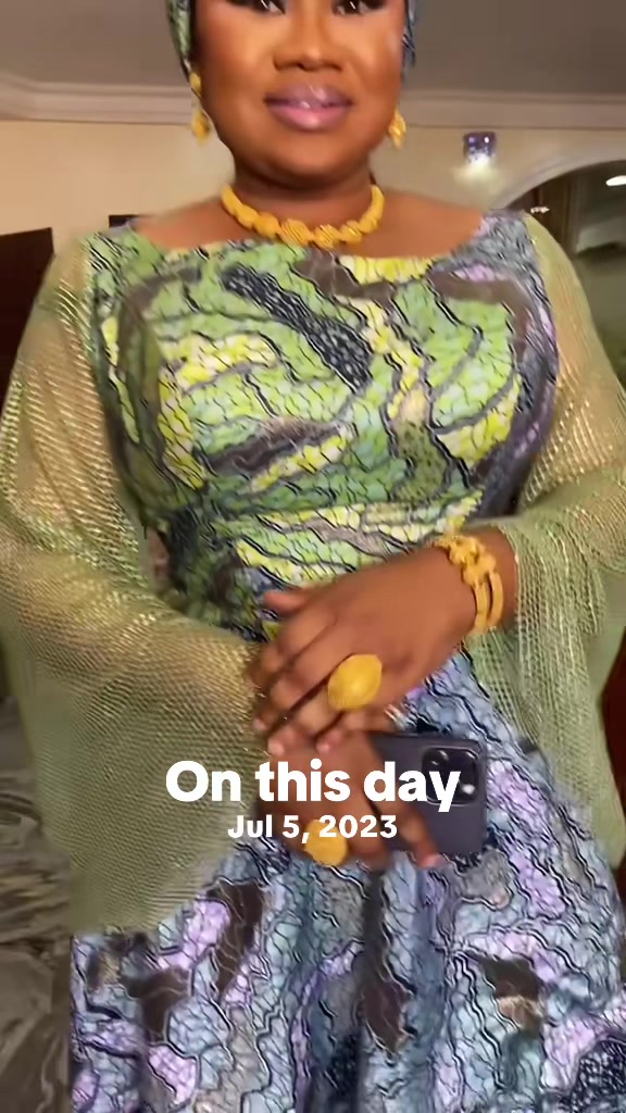 @Dressing world | African style