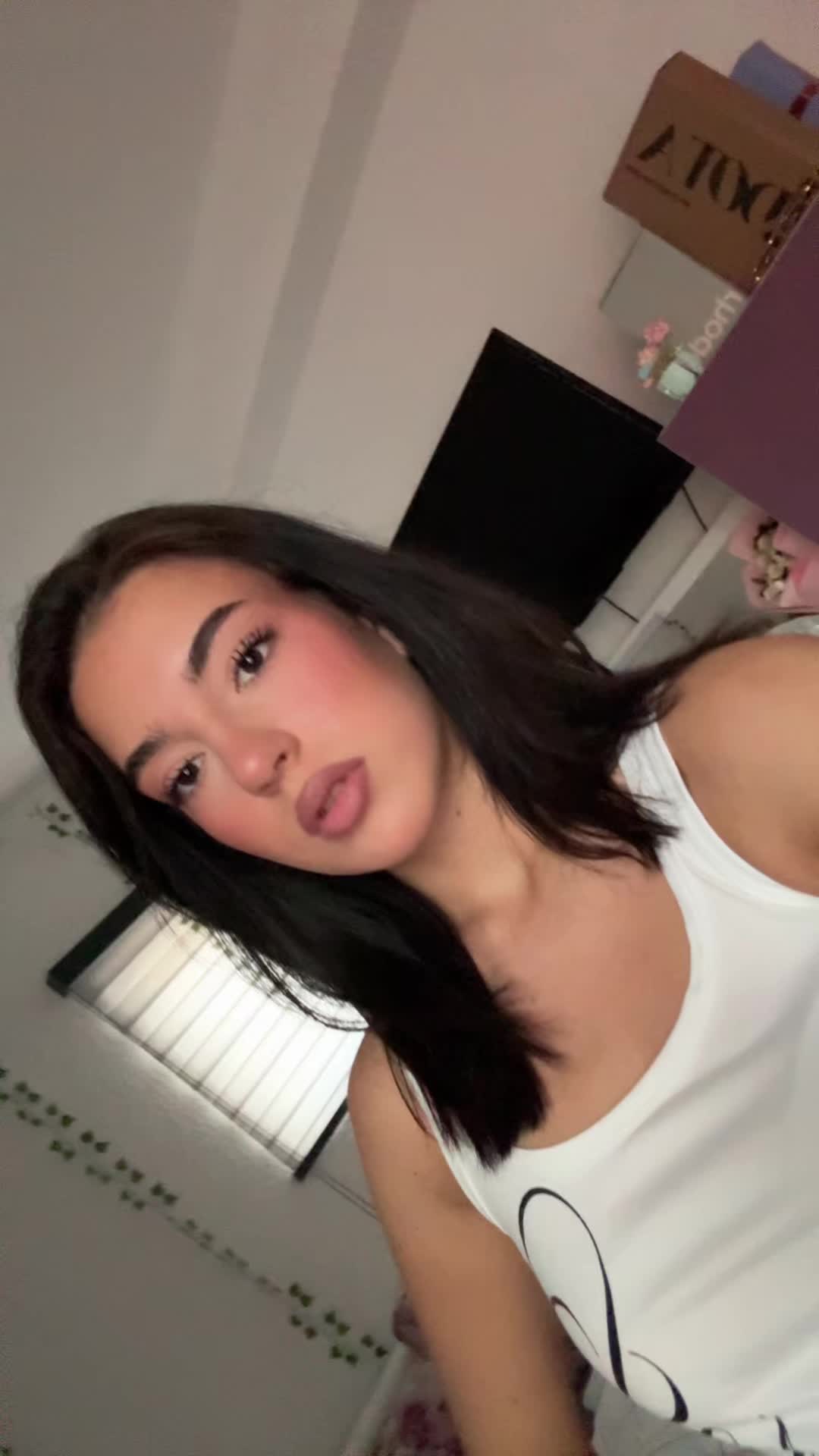 @LaraBarisic