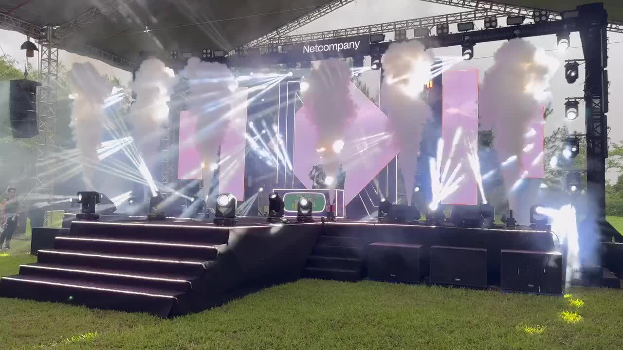 @Nh&iacute; Bấm Led Dạo 🎛️📺
