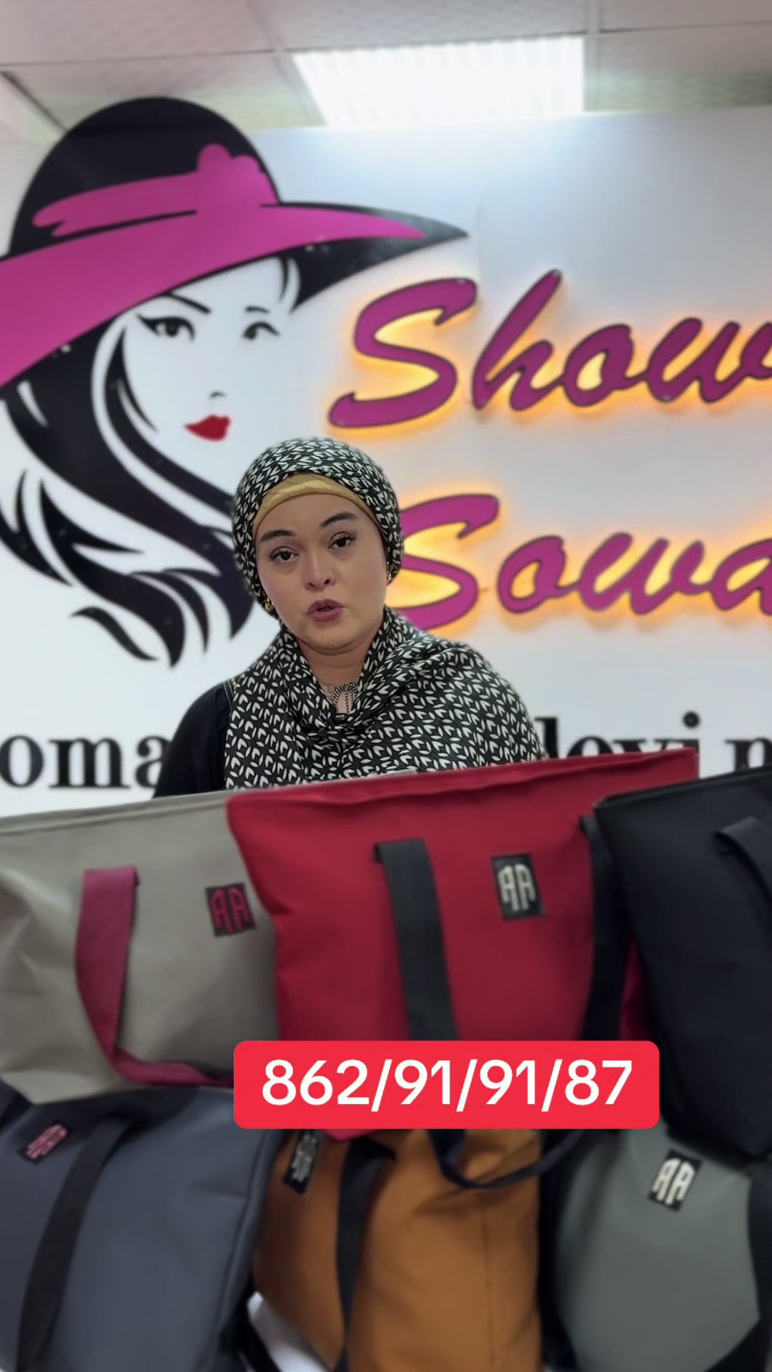 @ShowlySowda