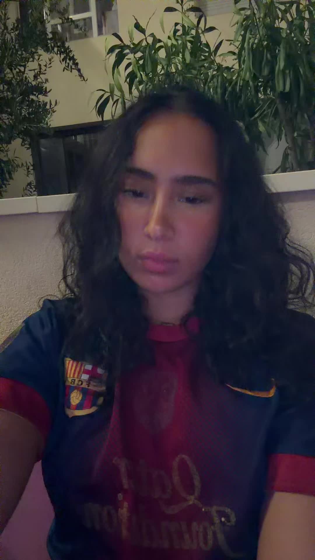 @...