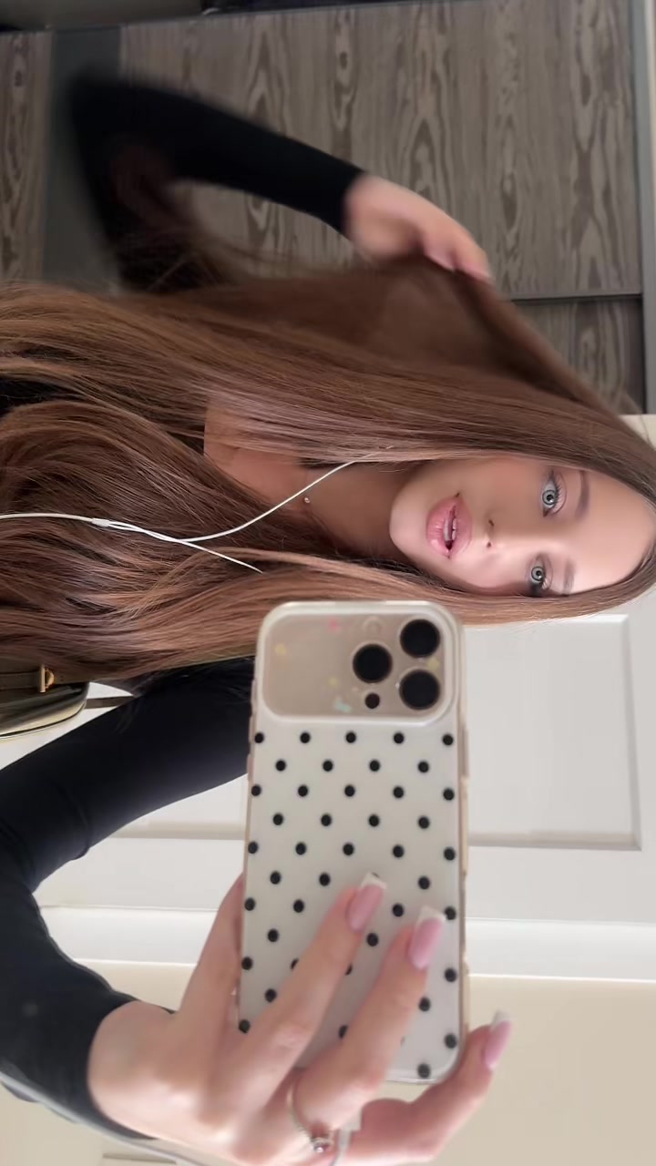 @d