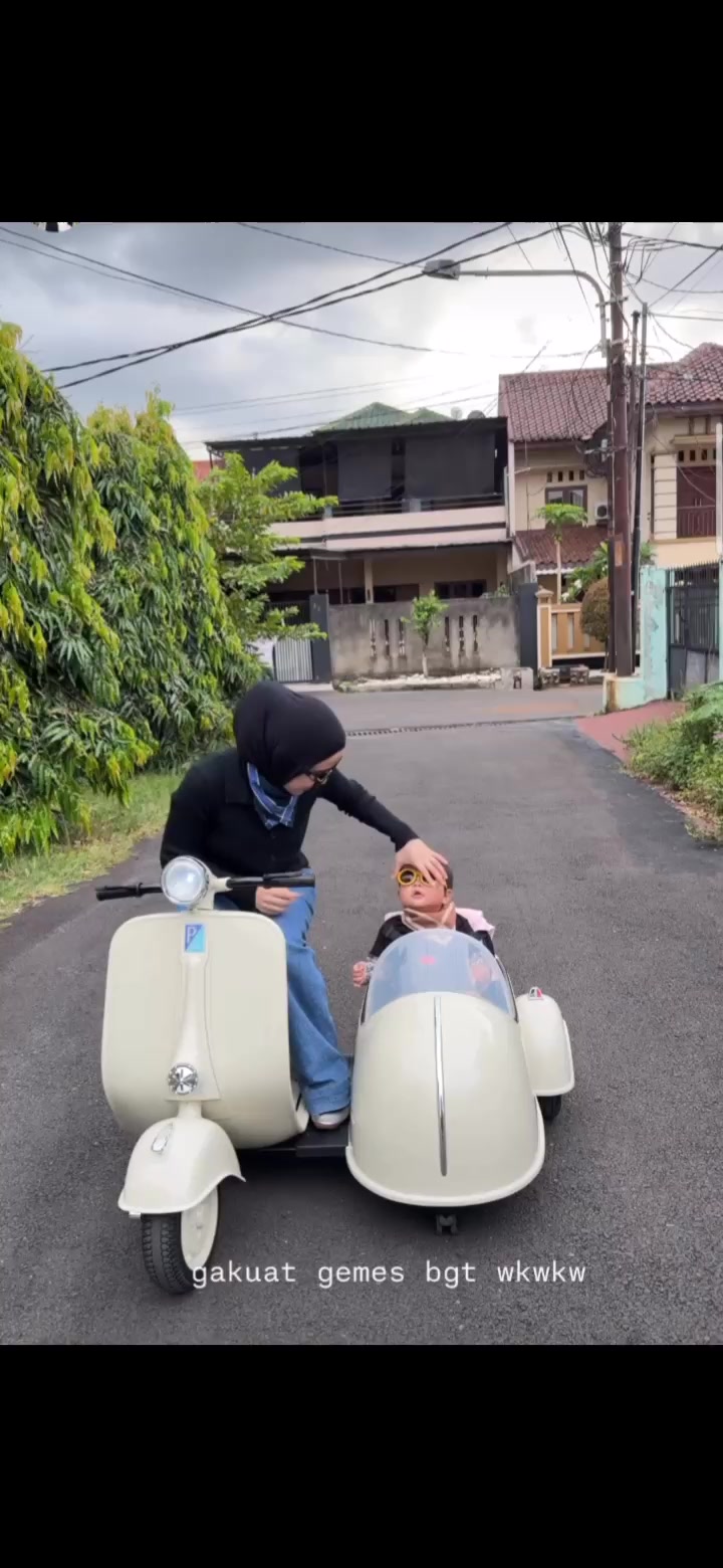 @POLISI GOSIP