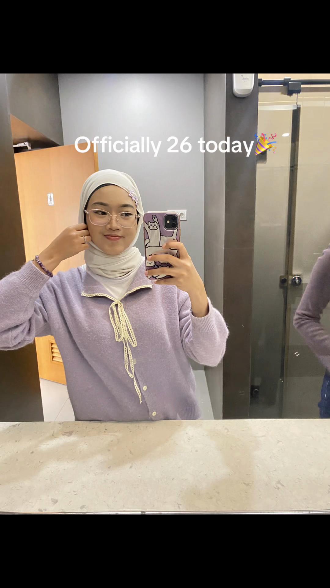 @yun | life laugh love lilac