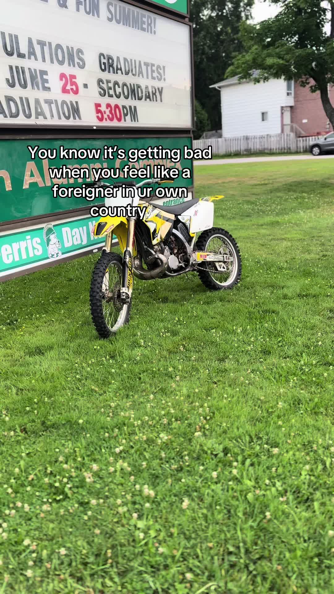 @𝓐𝓾𝓼𝓽𝓲𝓷