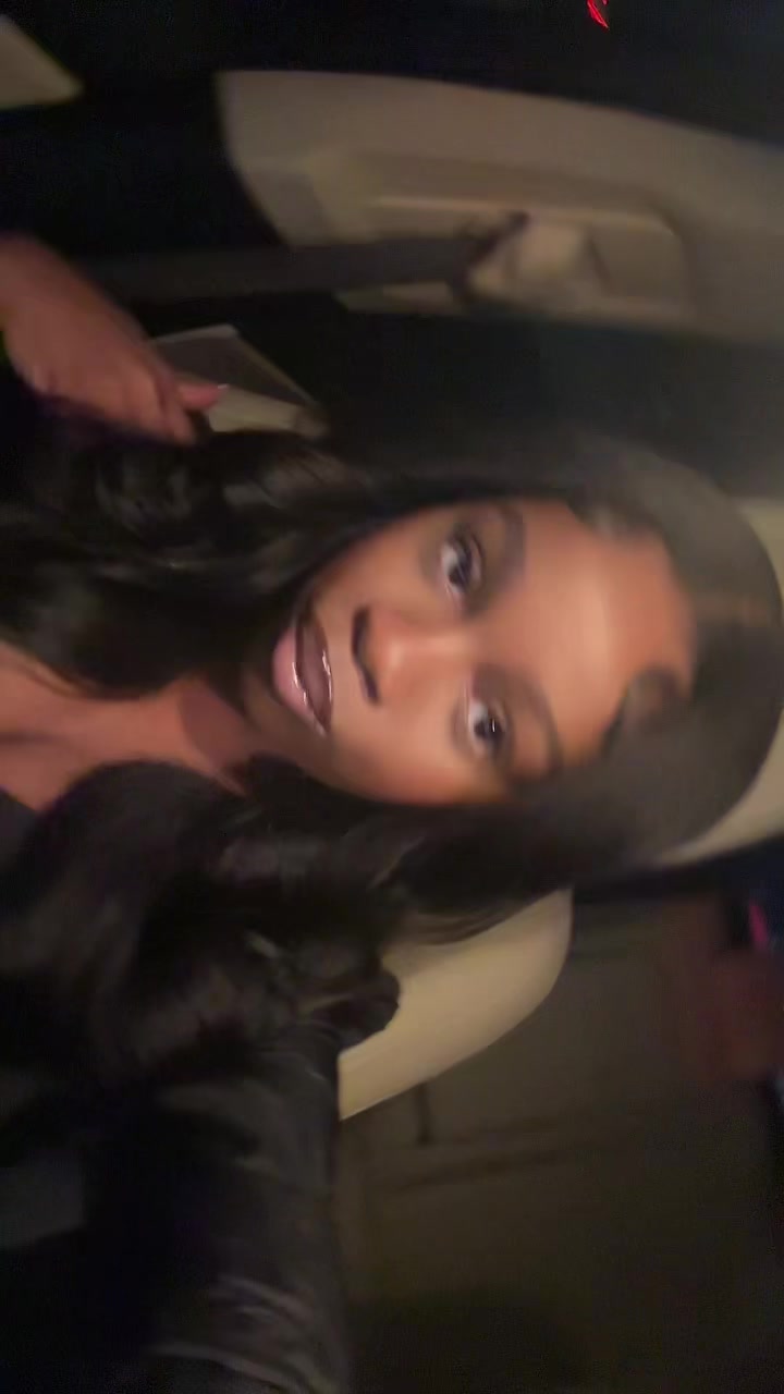 @Iamkaylawaylaxo