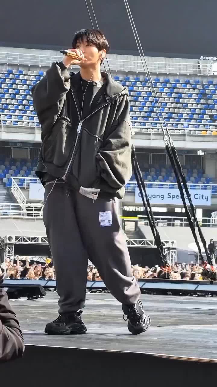 @_jk_bts4