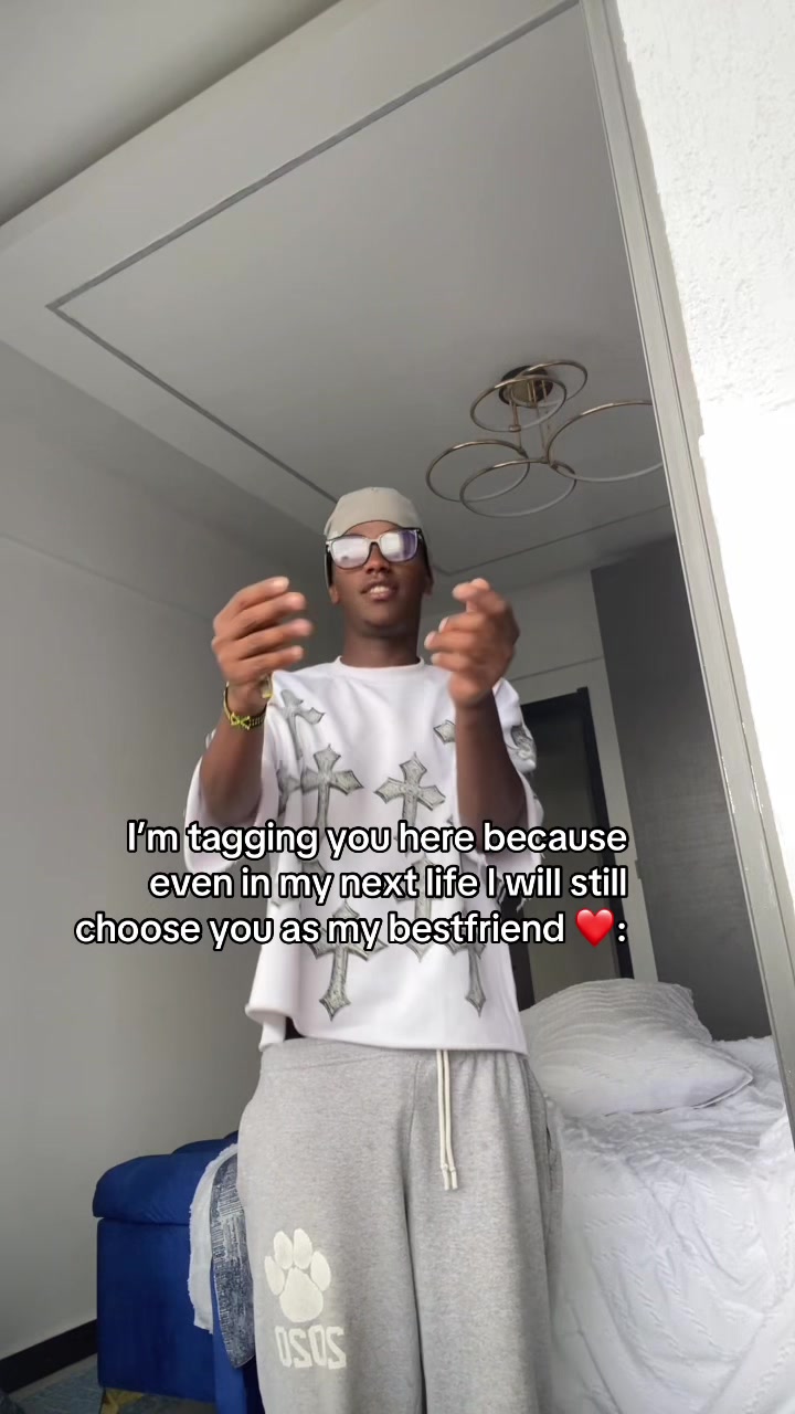@mr_berry_
