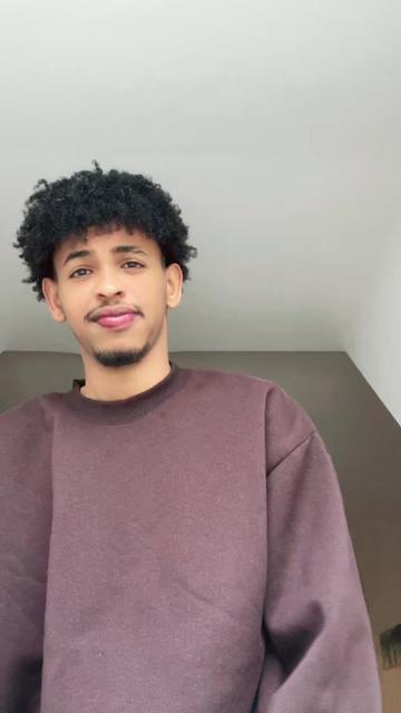 @Emraan🇸🇴🇩🇪