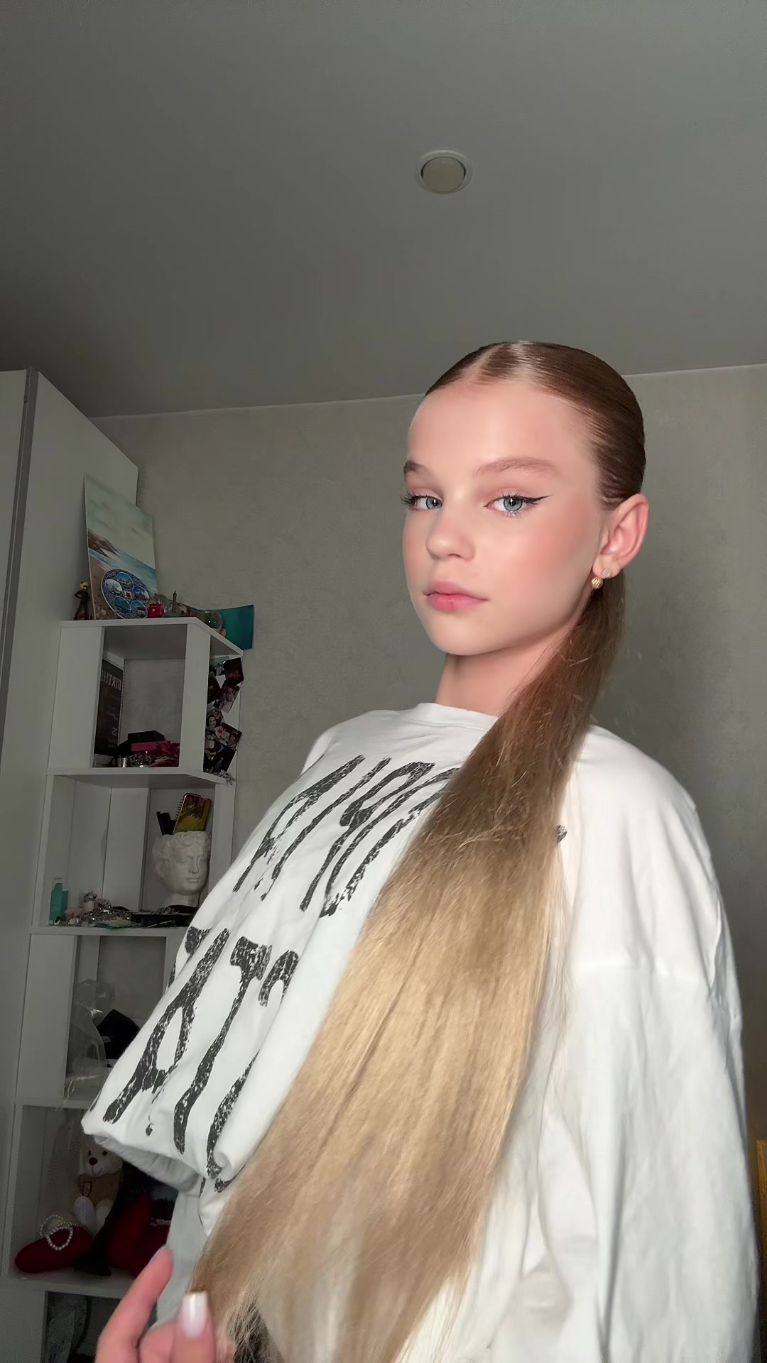 @сашка🍸🖤