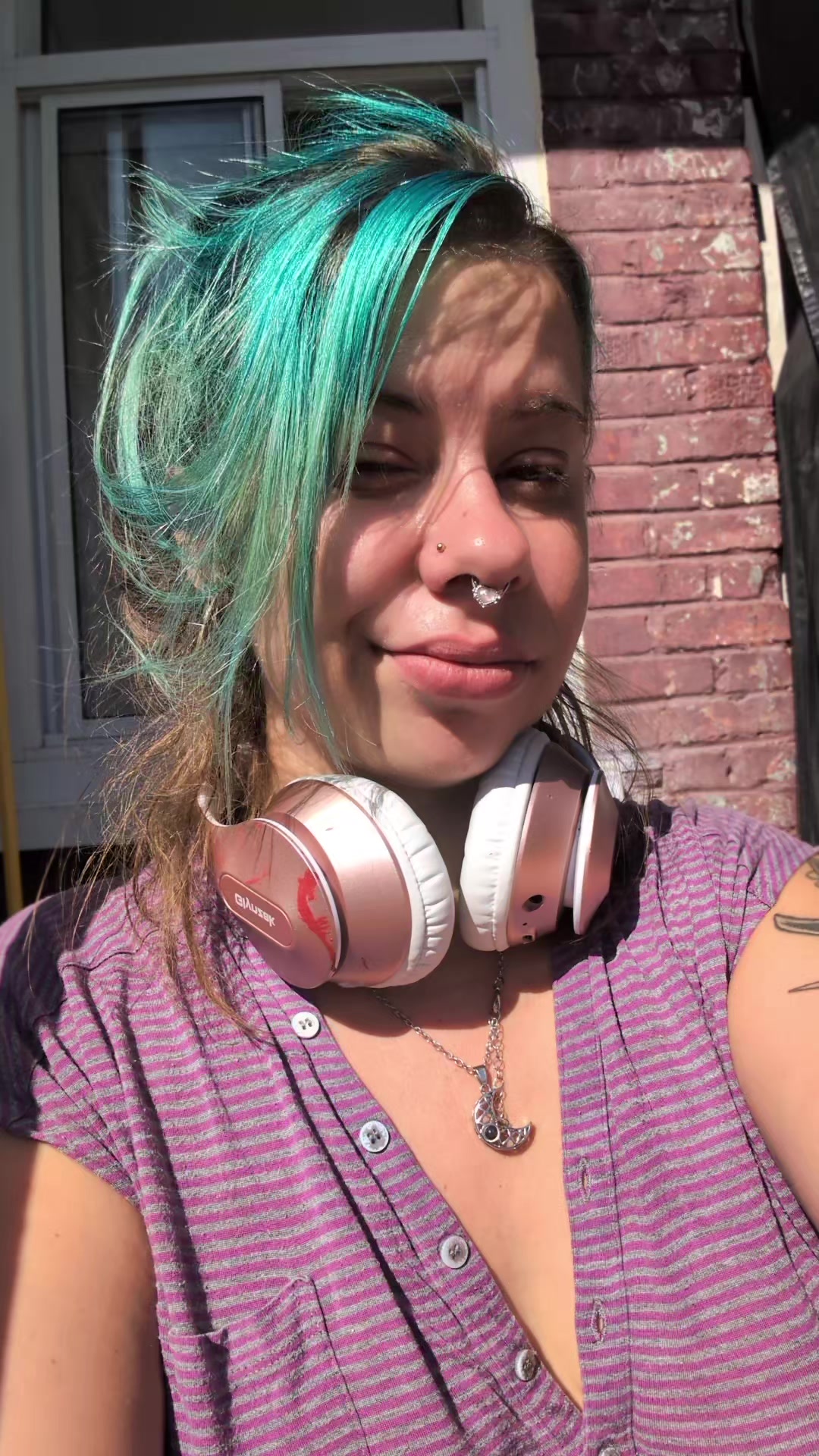 @buzzedqueen