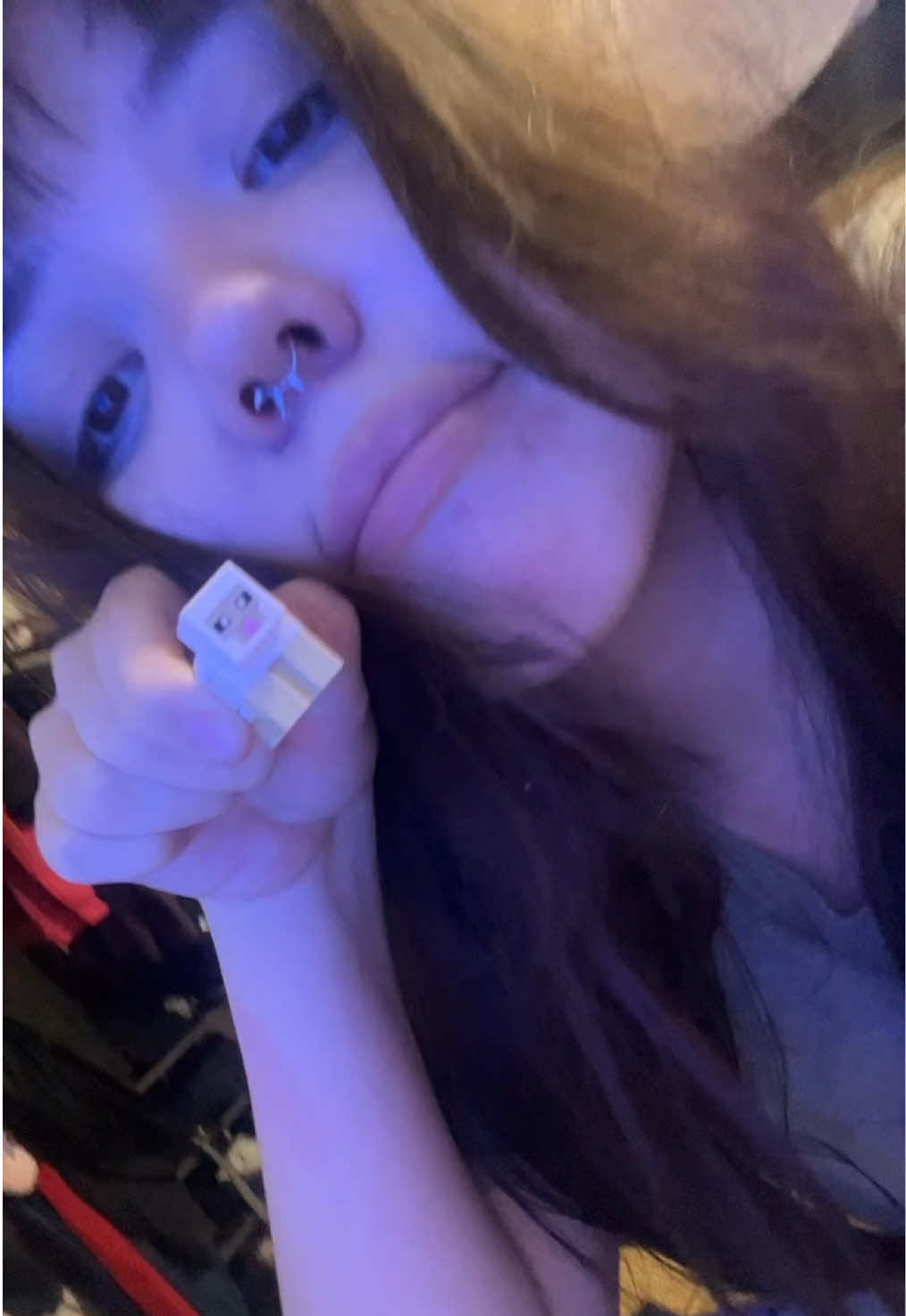 @vVminys