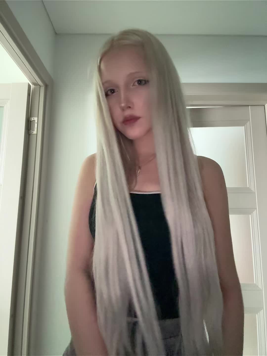 @naomi