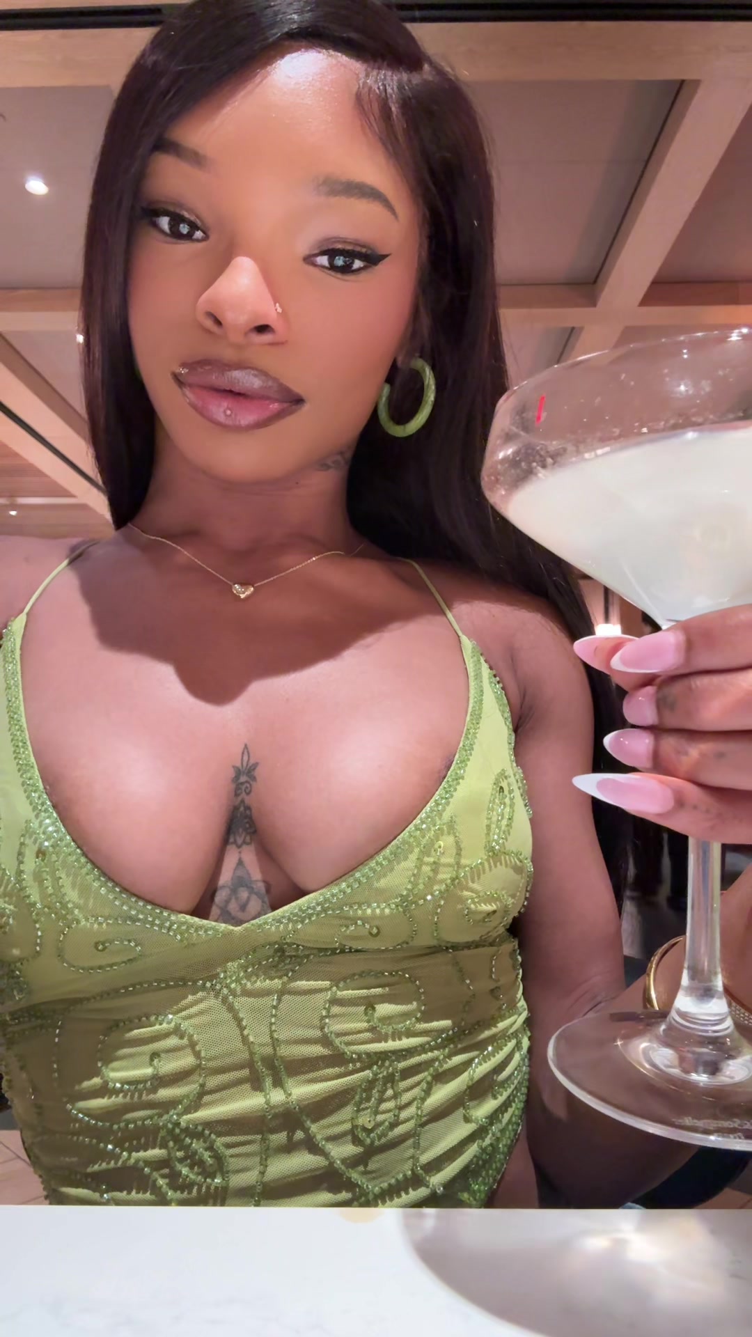 @_lashaelee