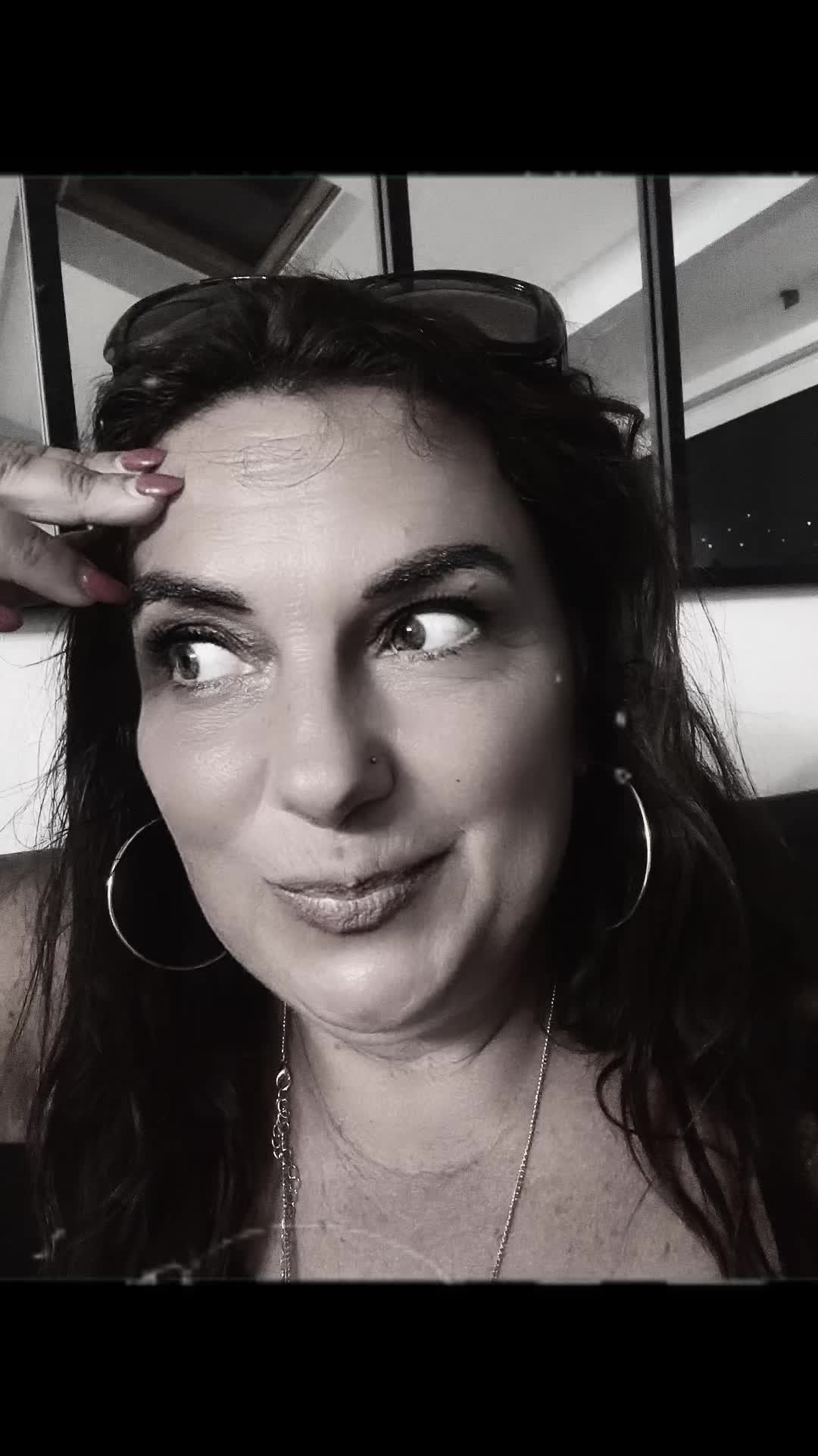 @Bélinda