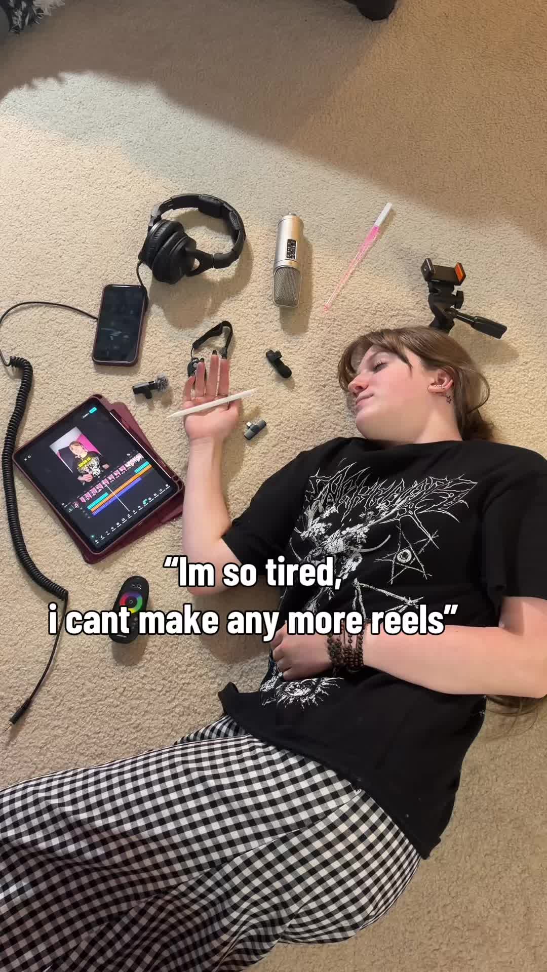 @Nail Bite