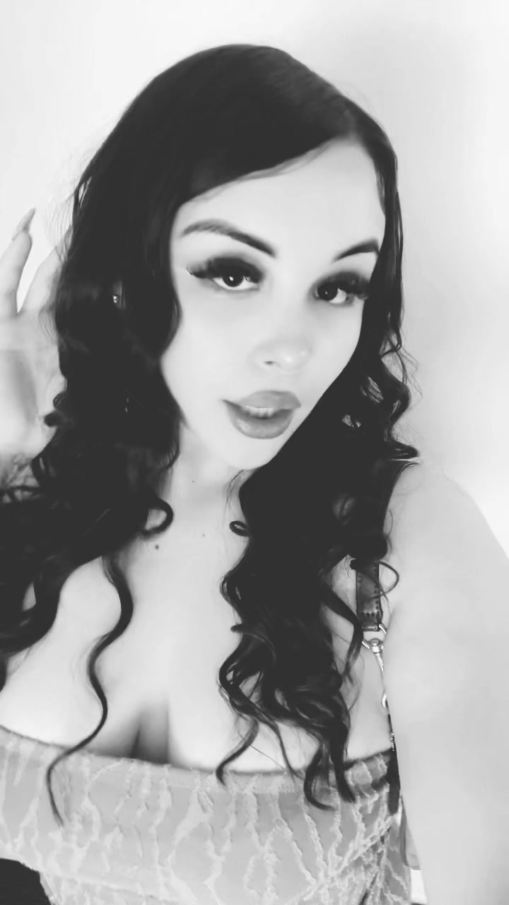 @Mikayla