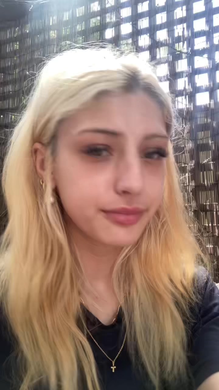 @Blondie ♡