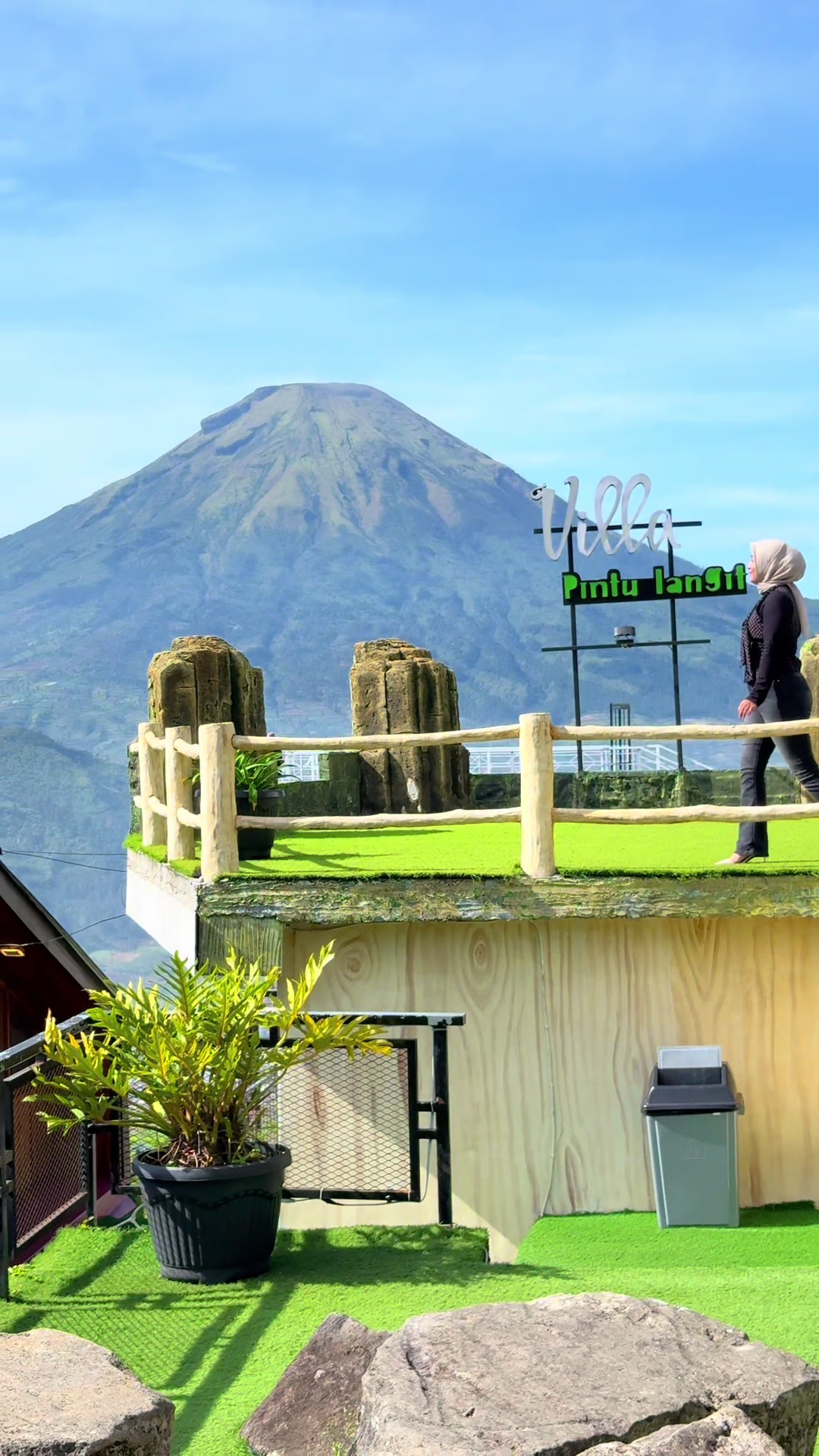 @RESORT & VILLA PINTU LANGIT