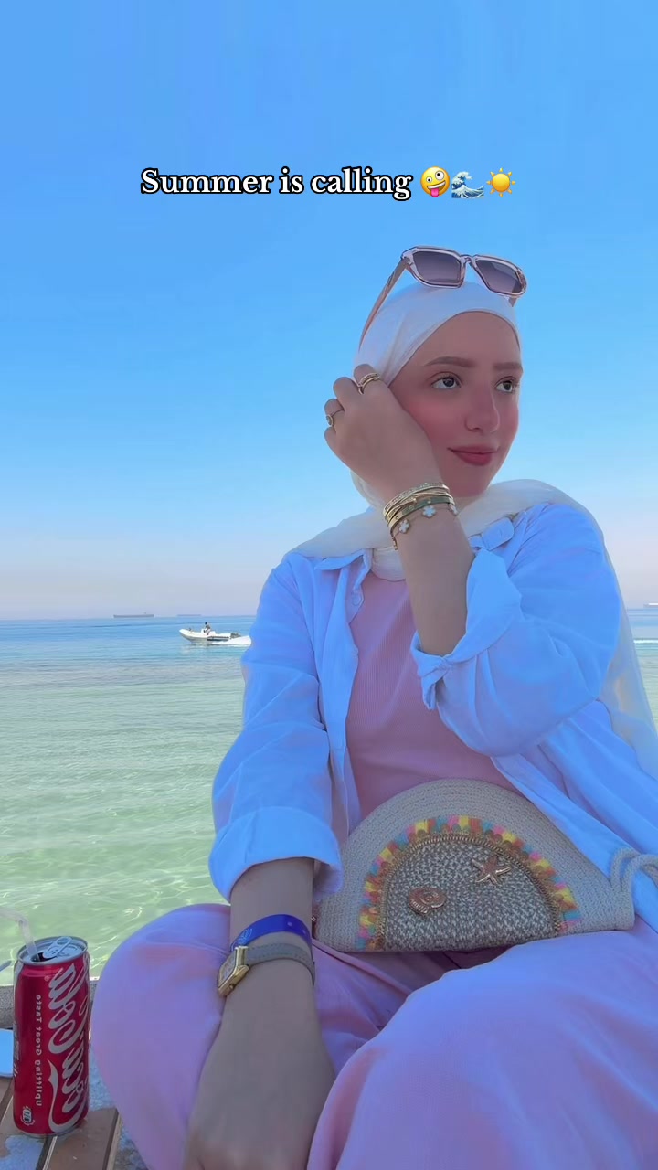 @كائن الاورنچ 🧡