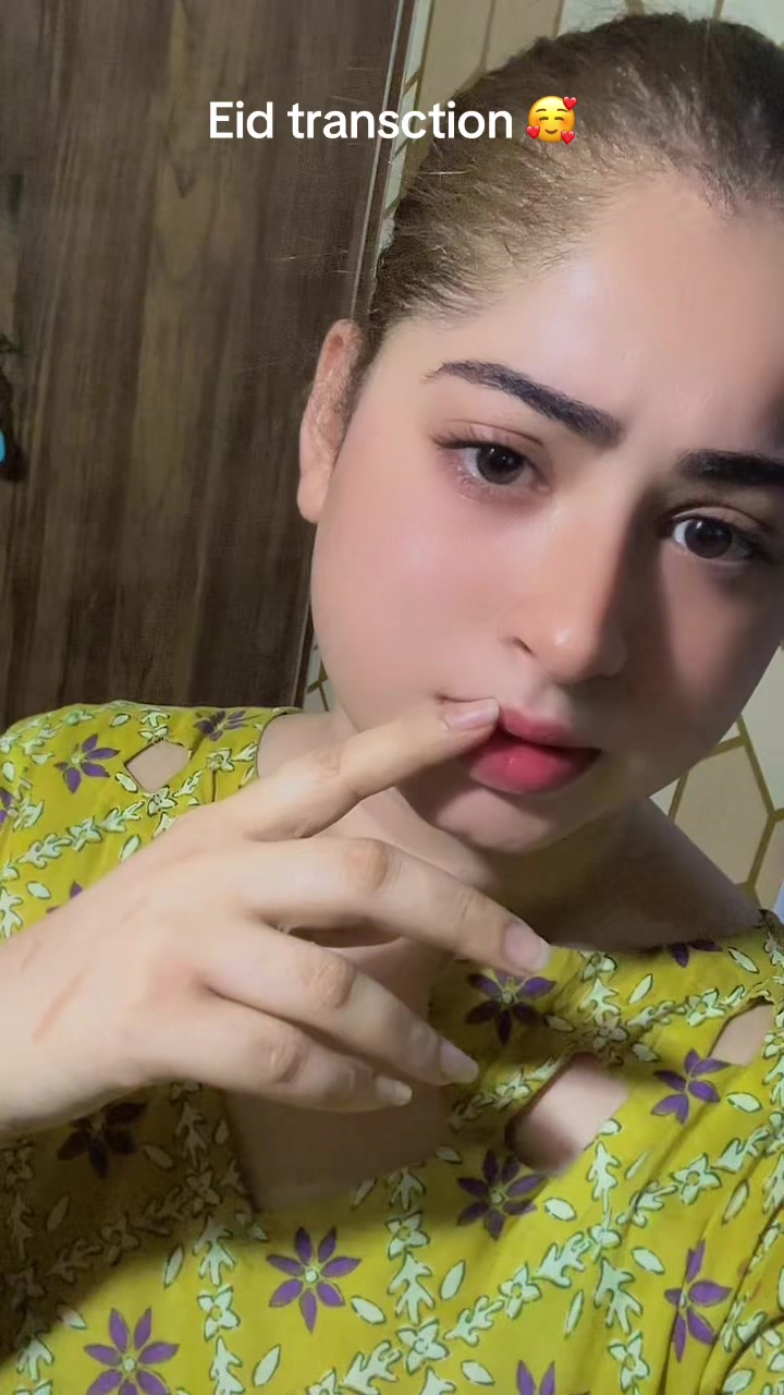 @ملکہ 😍❤️
