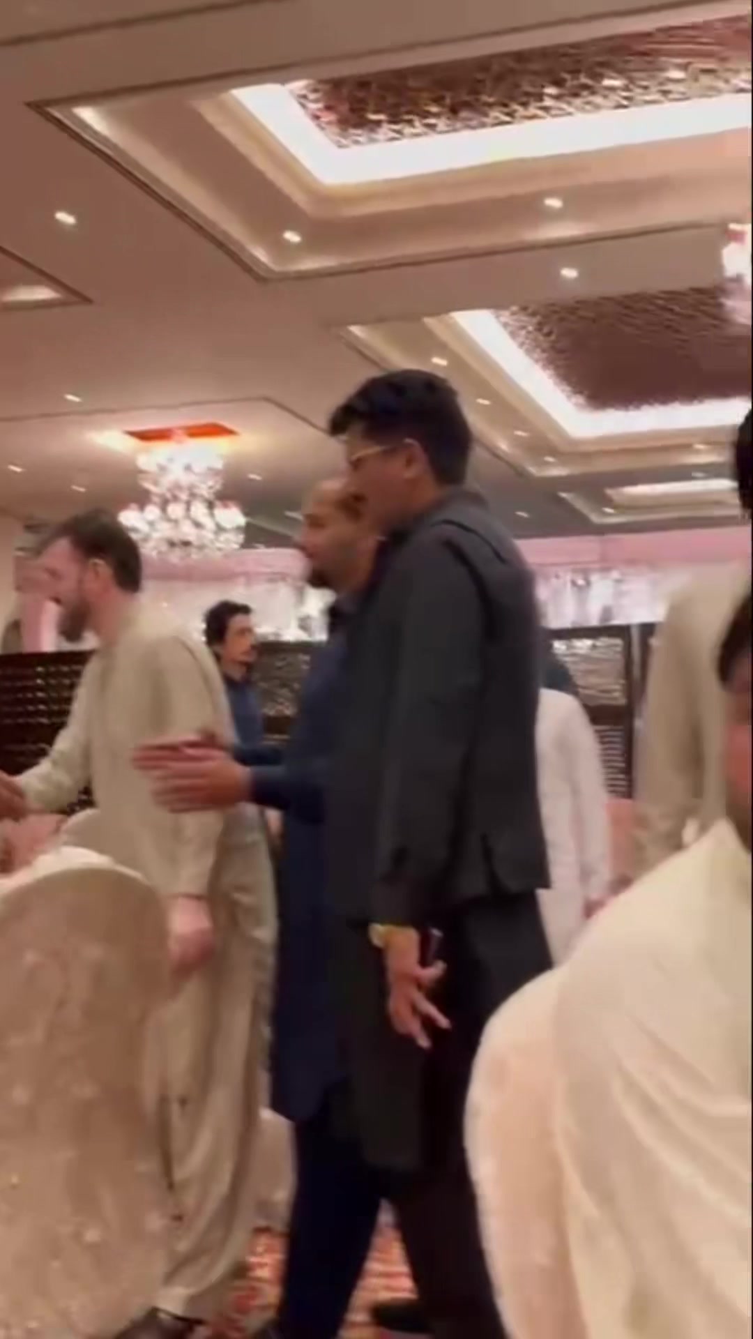 @MIAN TAHIR🇦🇪🥰🇦🇪🧌⚔️🧌🪓🧌