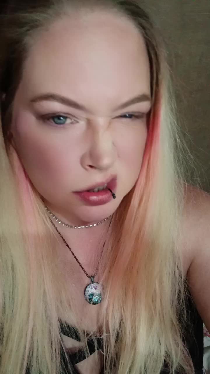 @Amy_Gemini