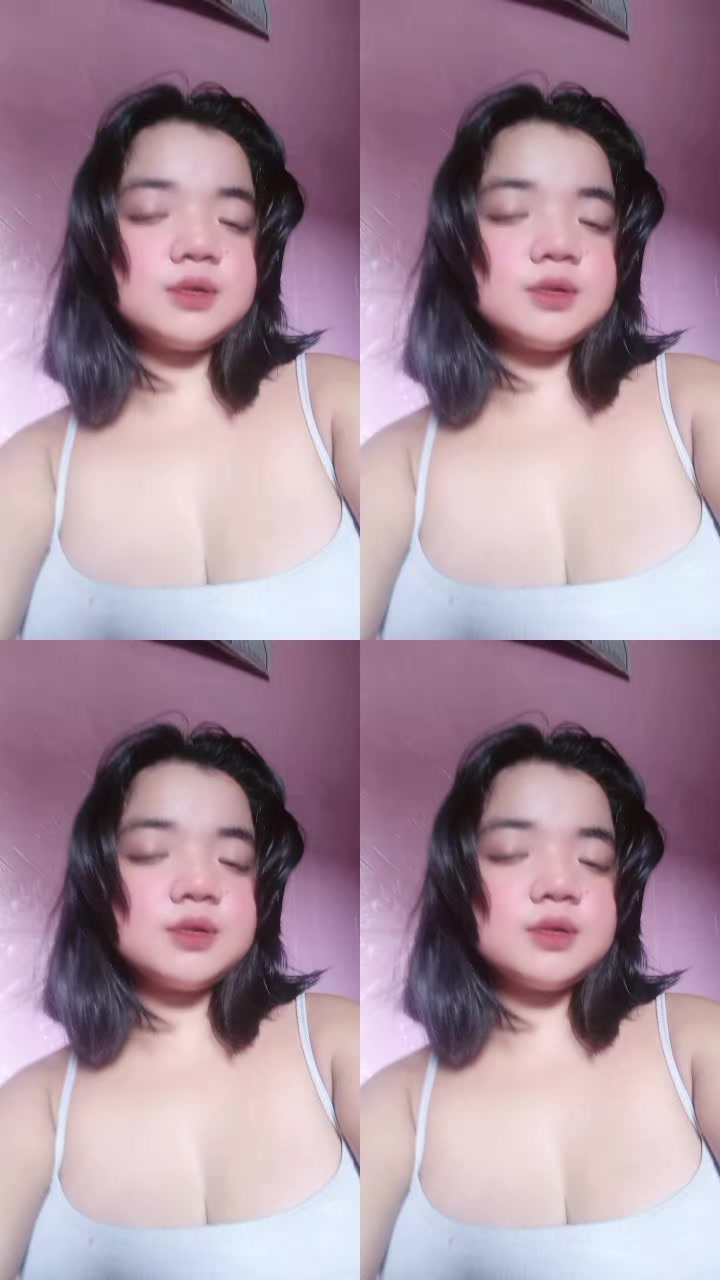 @Mona.