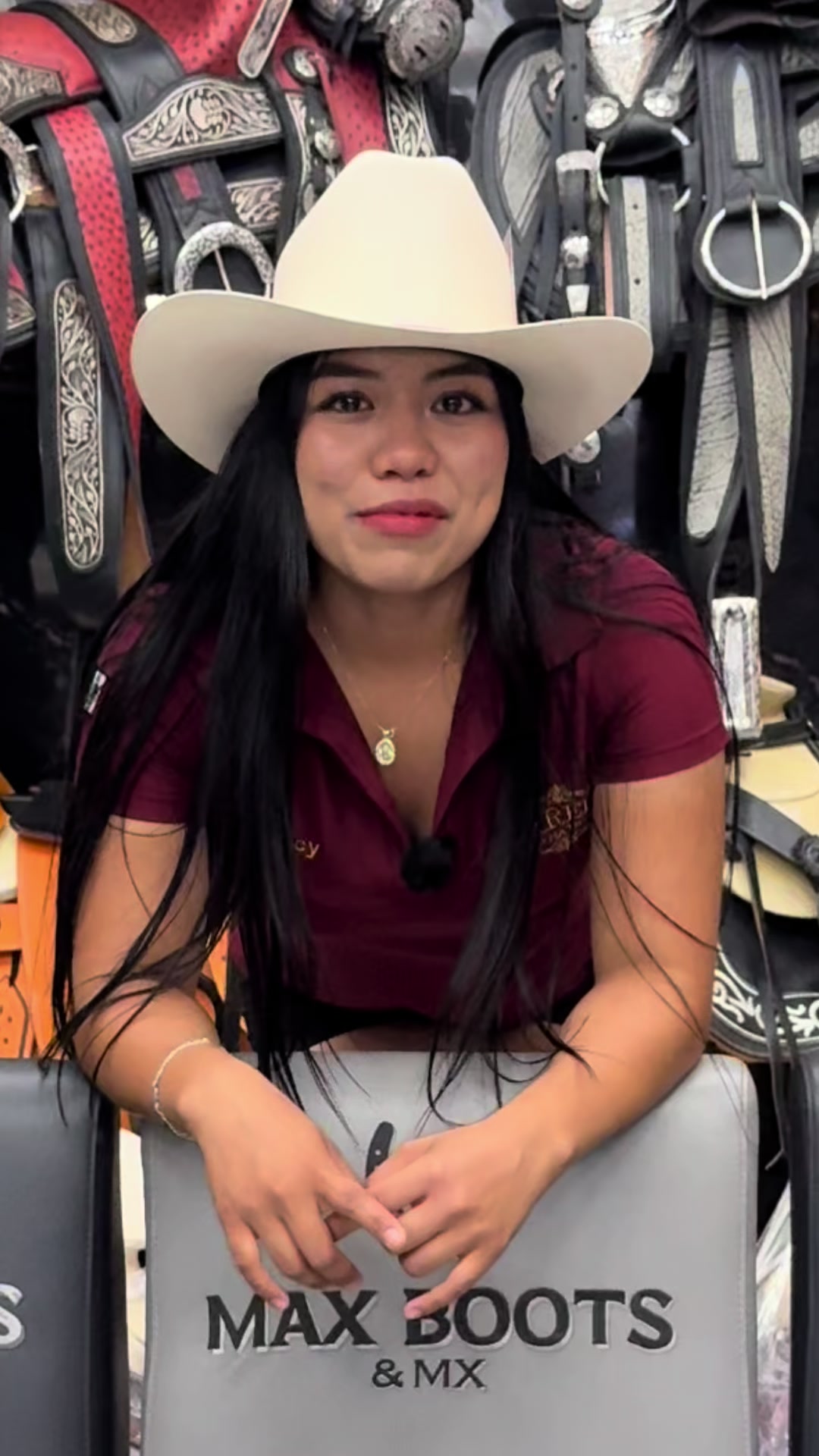 @maxbootsmx