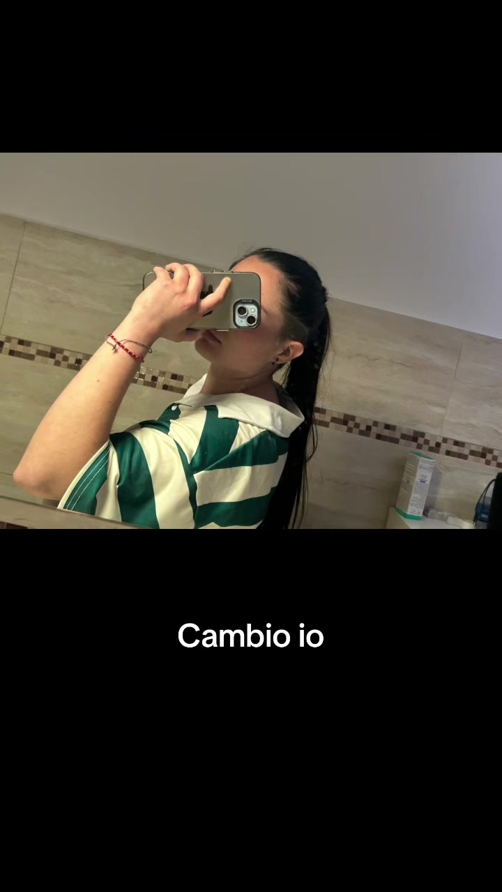 @Ilaria