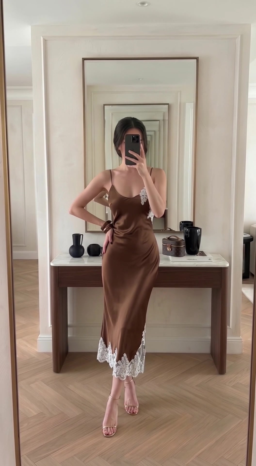 @Aurora.wear