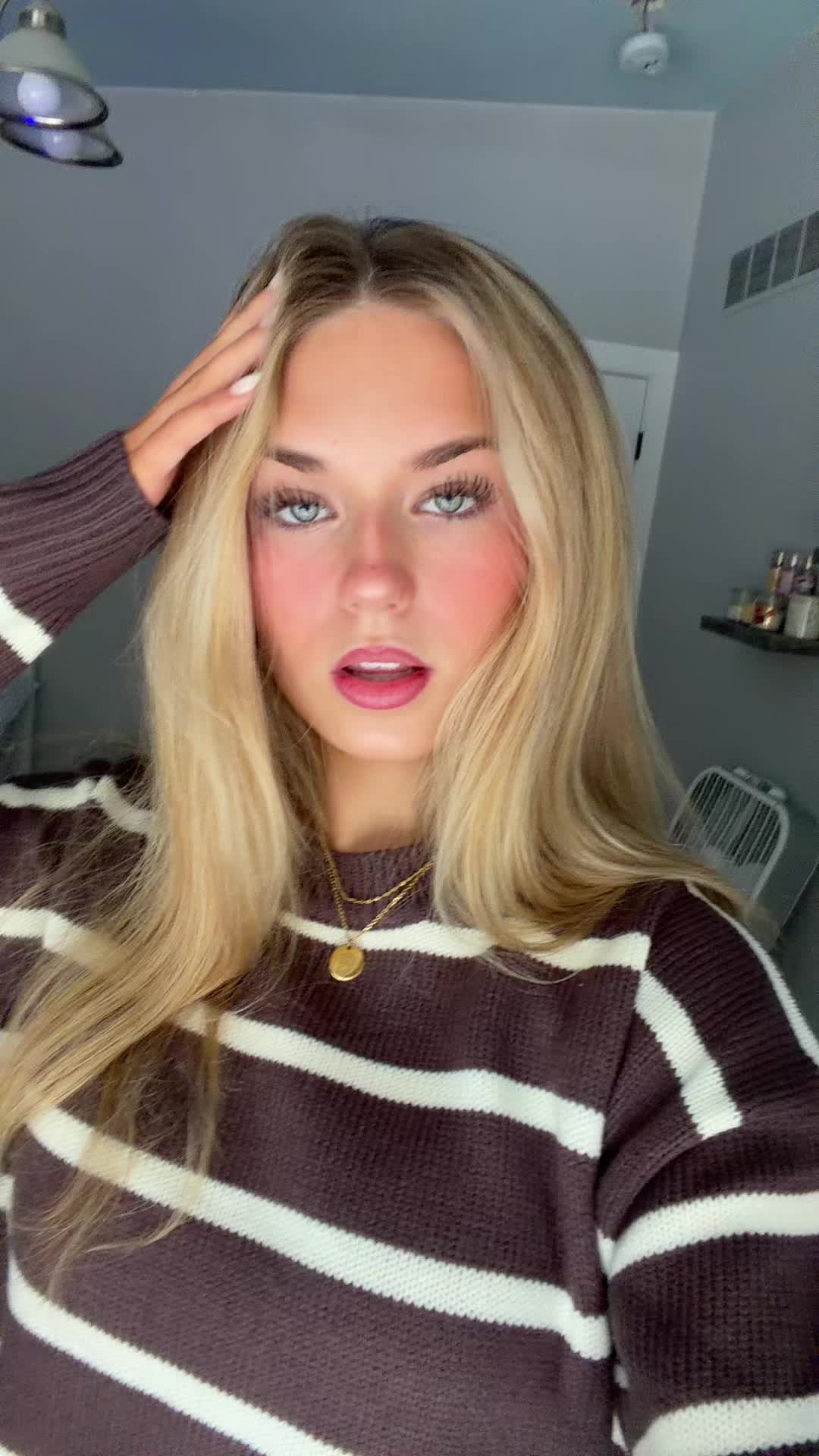 @🥂