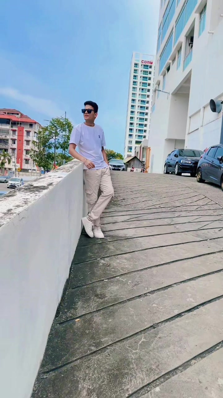 @๐ฆโ๐ฐโ๐ฆโ๐ธโ๐ญ๏ฃฟ