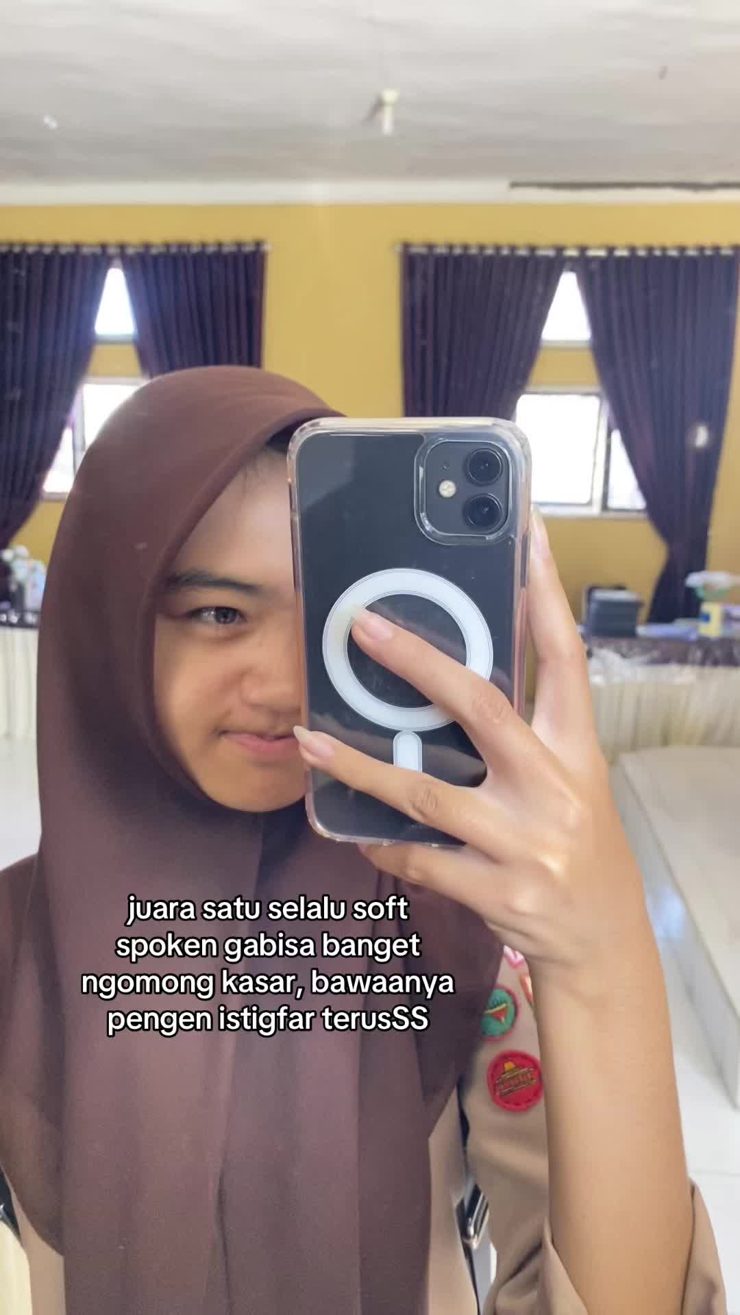 @✮