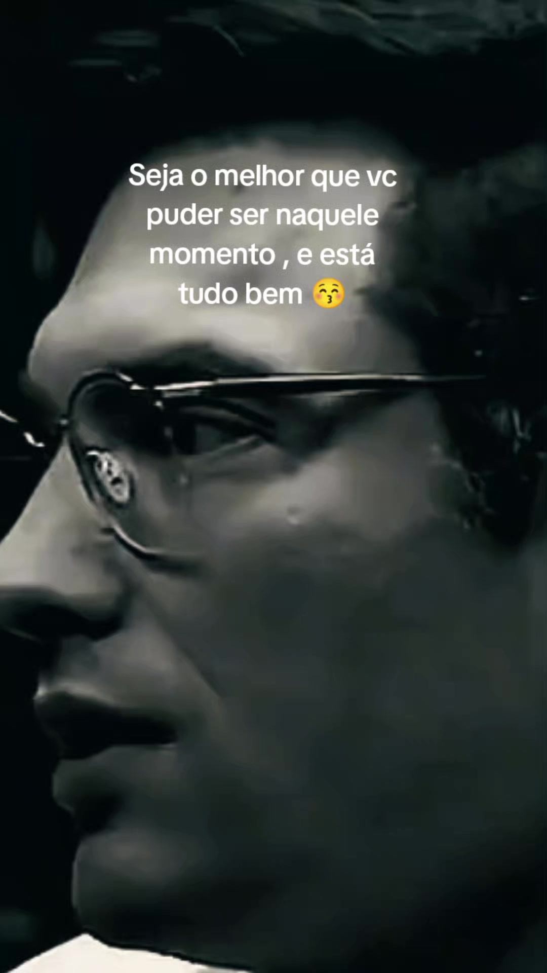 @Viviane