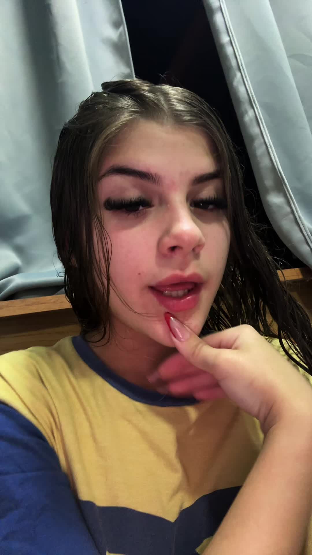 @nicolemello09_