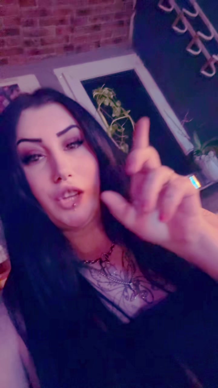 @Jackie😈🖤🌹