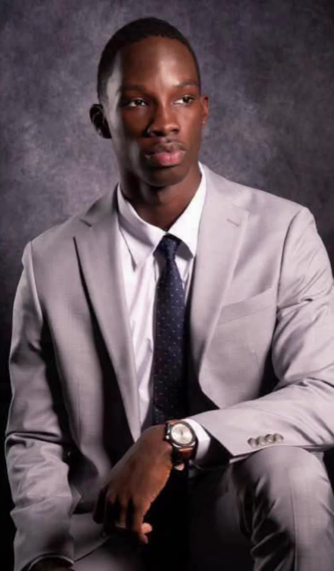 @WALUSIMBI