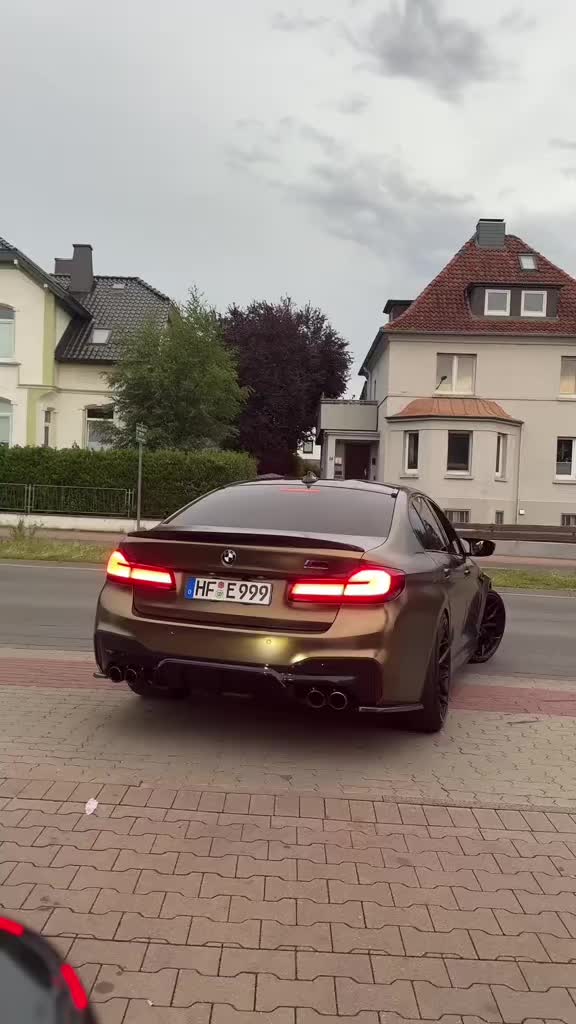 @73