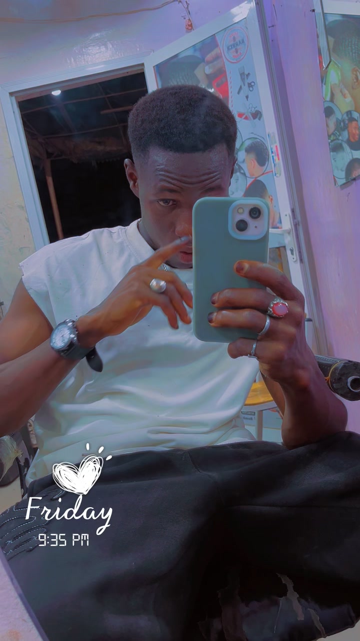 @leuz diallo
