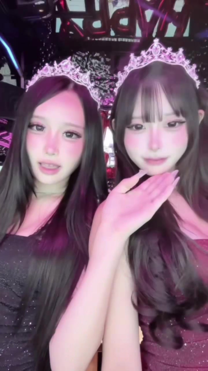@Ria