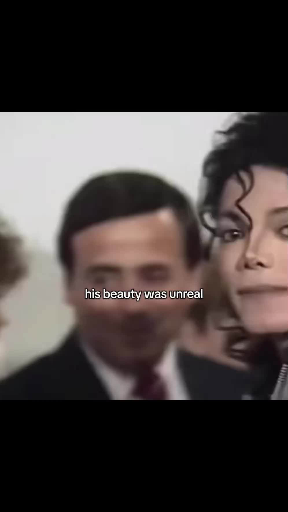 @𝓡iri🐝