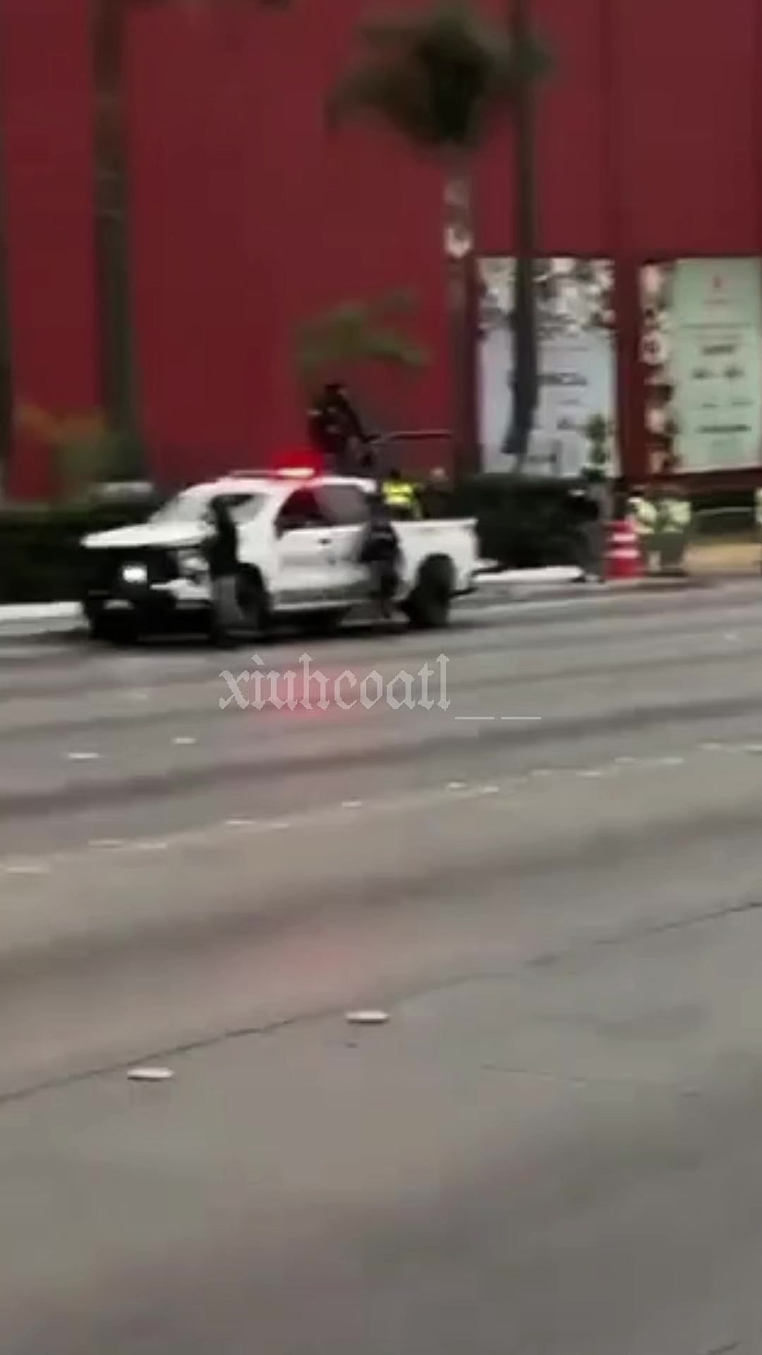 @Xiuhcoatl