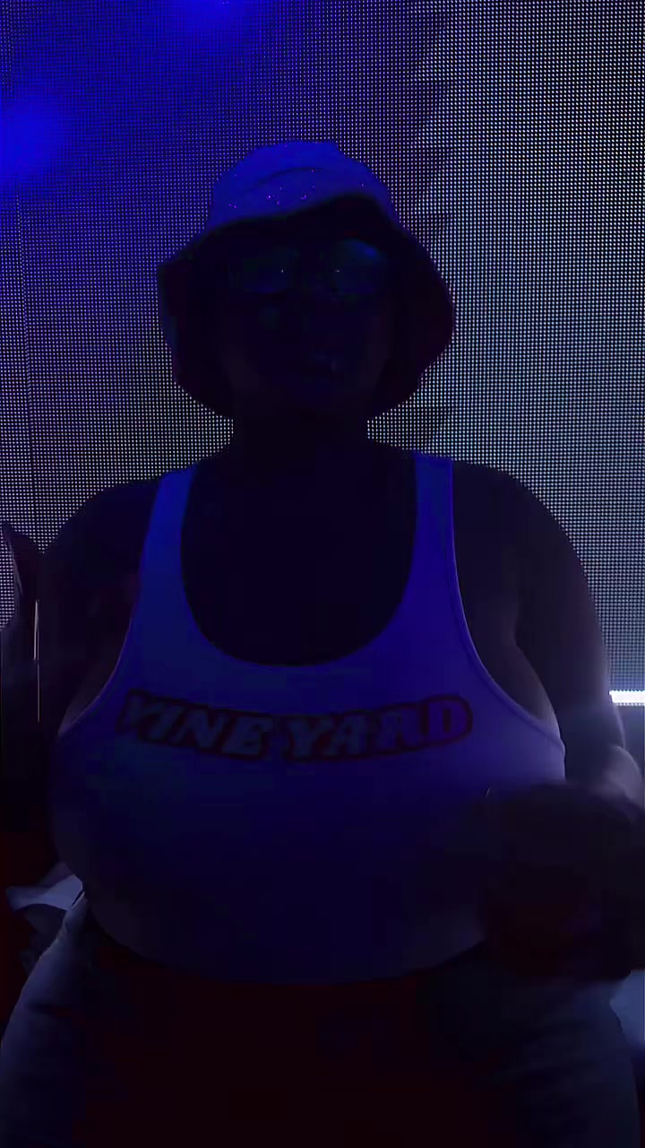 @HypeQueen JoJo🎤👑 🍒