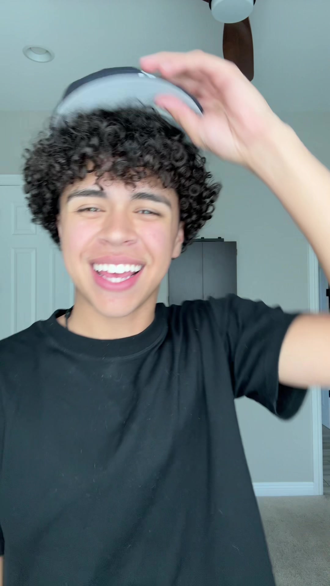 @Marcus Johnson♱