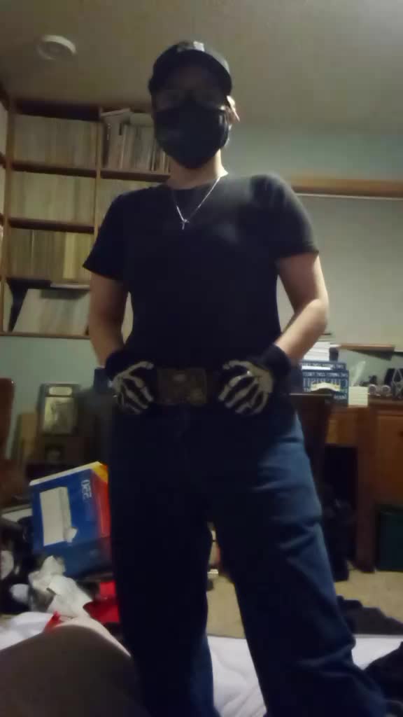 @Female Welder